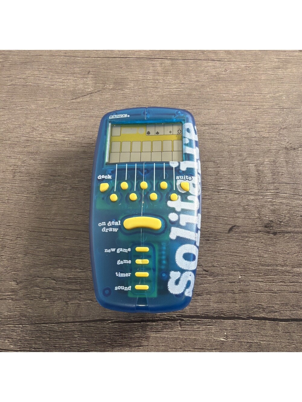 Radica Pocket Solitaire Travel Electronic Handheld Game 1998 VGC Tested